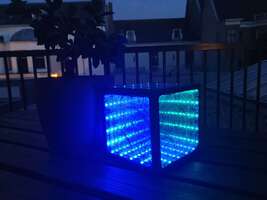 Led-Finity - Based in Haarlem, the Netherlands. Infinity cubes and ...